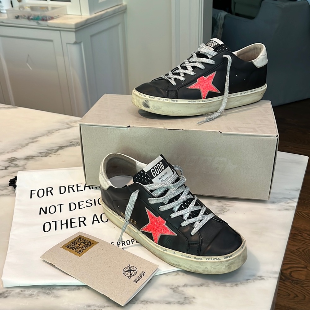 Authentic golden goose sneakers, size 39